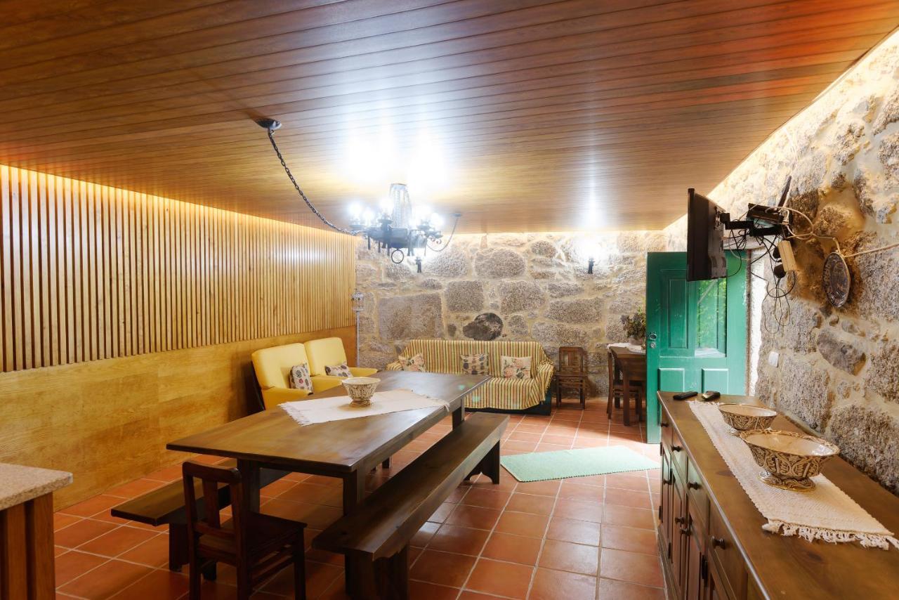 Casa De Carcavelos 카베세이라스 드 바스투 외부 사진
